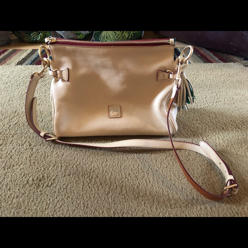 Dooney & Bourke Florentine Leather Med Crossbody
